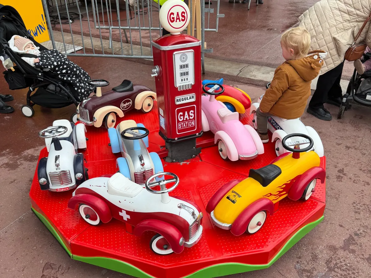 Manège P’tits Bouts – location sensations et jeux mécaniques en Île-de-France, France Gonflable