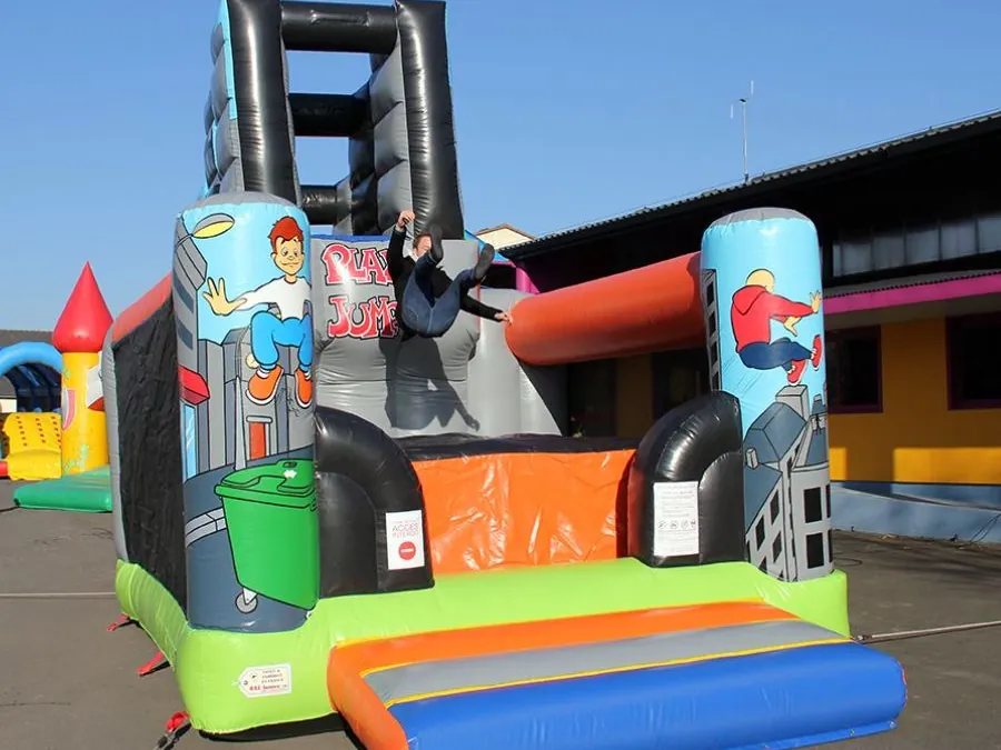 Play Jump, photo 3