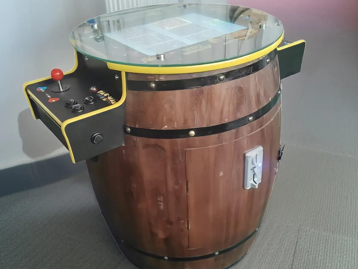 Pac-Man baril enfant 19" – location jeux d'arcade et de fête foraine en Île-de-France, France Gonflable