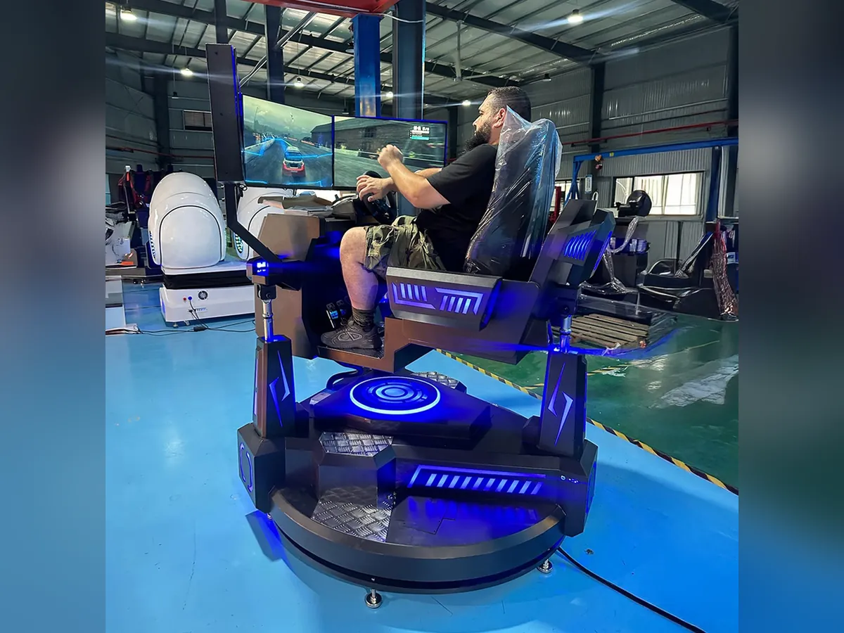 Simulateur de conduite 360°, photo 2