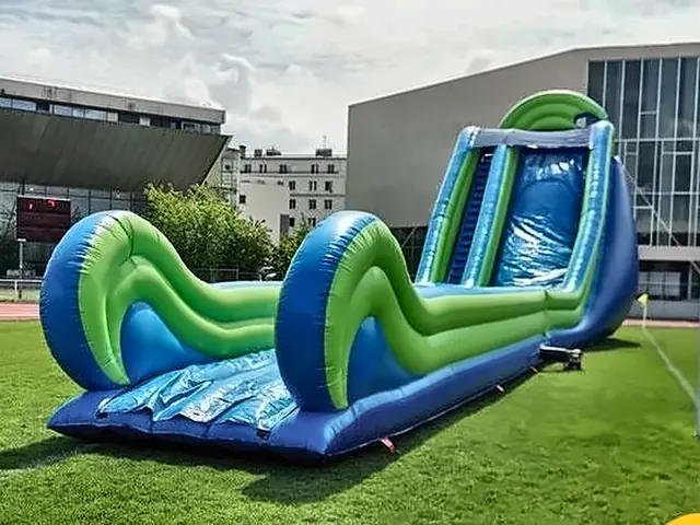 Glissade Aquatique – location jeux aquatiques en Île-de-France